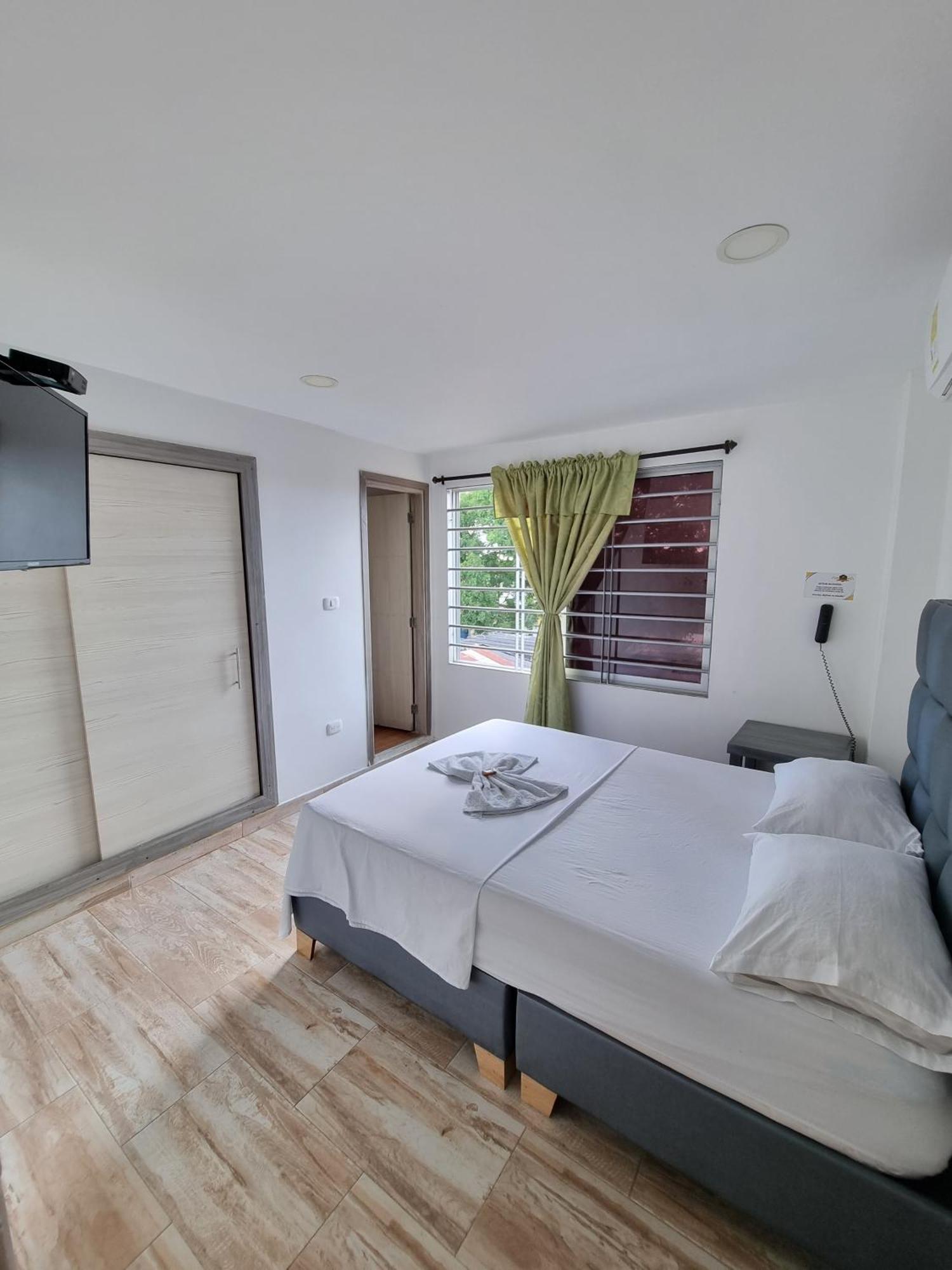 Hotel Ibiza Central Монтерия Экстерьер фото